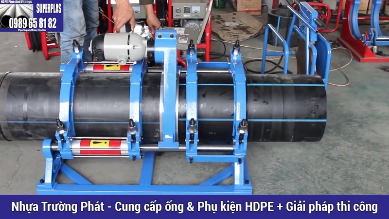 Máy hàn giúp cho quá trình thi công được chắc chắn, bền bỉ hơn